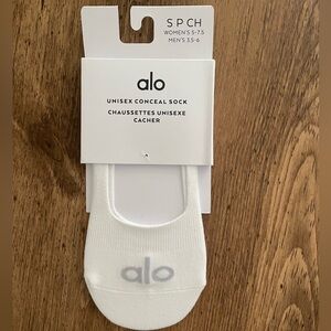 Alo yoga - NWT - unisex conceal sock white